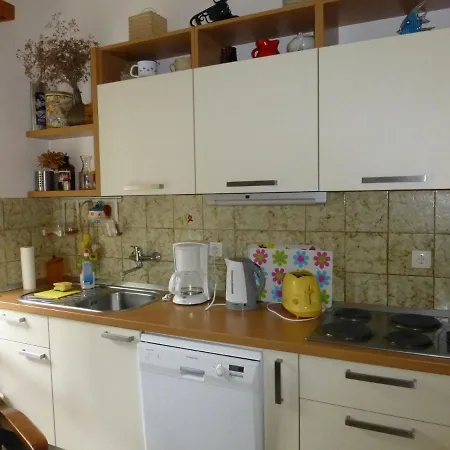 Ivica - 40 M From * Jelsa (Hvar)